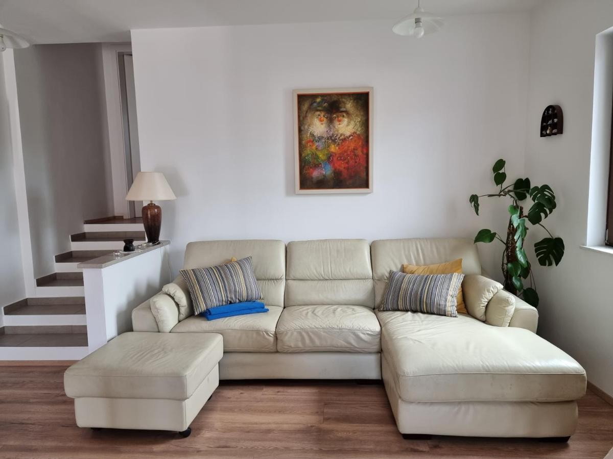 Hisa Rozmarin Apartment